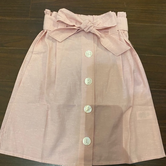 Paper bag waist linen skirt - Picture 3 of 3
